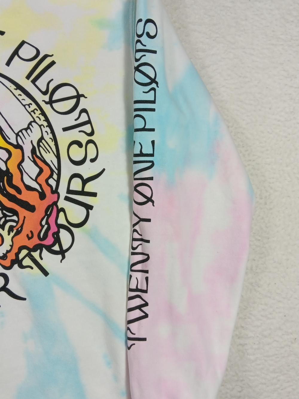 Twenty One Pilots Hoodie Adult Large Takeover Tour Tie Dye Dragon Graphic - Picture 6 of 13